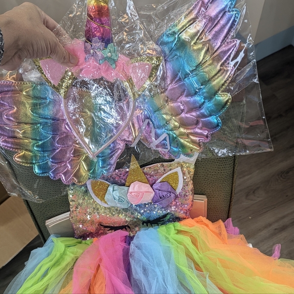 UNICORN 3pc Tutu Dress w Headband & Wings Size 6T NWT  ADORABLE! - Picture 2 of 5